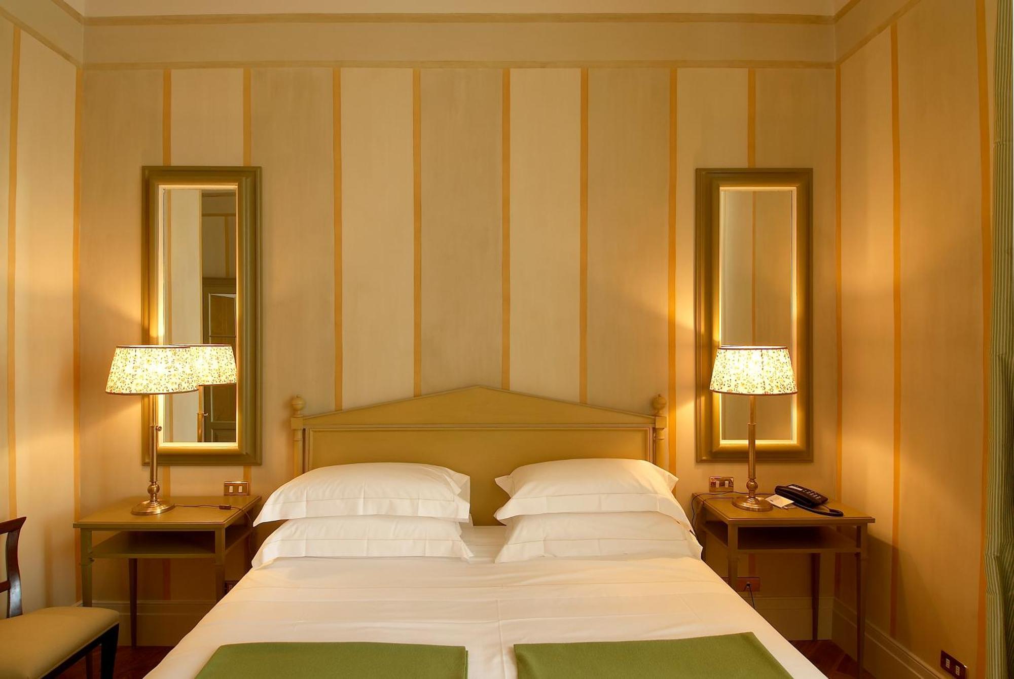 Antica Torre Tornabuoni Bed & Breakfast Firenze Bagian luar foto